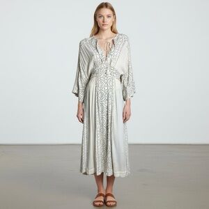 Free People Maxi Dress Boho White Black Geometric Print Tassel‎ Kimono Sleeve